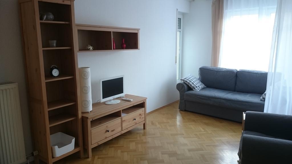 Mobliertes Am Festspielhaus Apartment